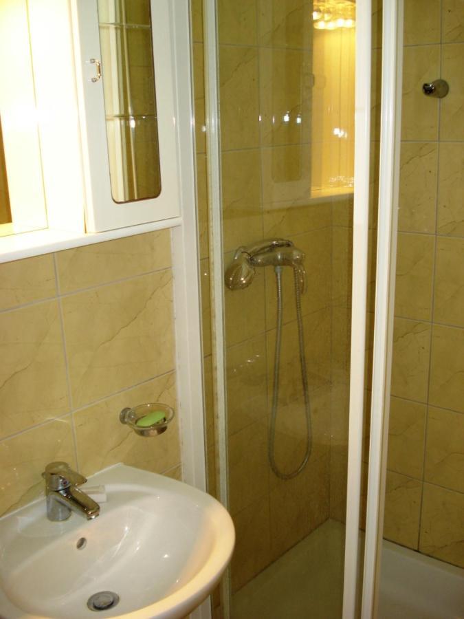 Kaja 2 Apartment
